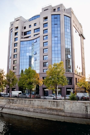 SIF Muntenia propune două variante de repartizare a profitului